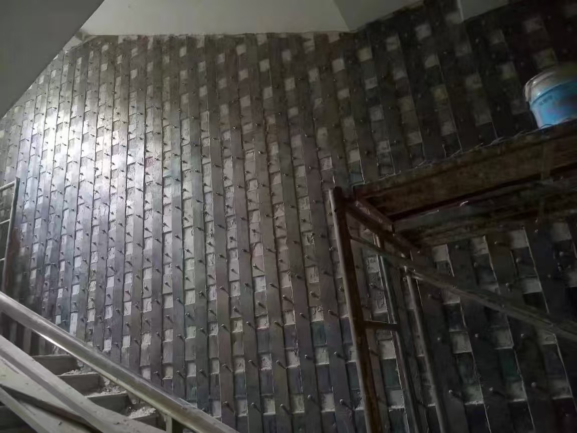 嘉峪关粘钢加固与包钢加固的区别